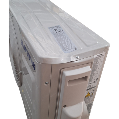 Samsung FJM unità esterna dual split  AJ040TXJ2KG/EU inverter pompa di calore gas R32 kW 4,0/4,2 raffreddamento/riscaldamento per 2 unità interne
